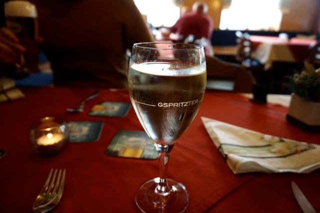 what to eat in Vienna spritzer what to eat in Vienna spritzer