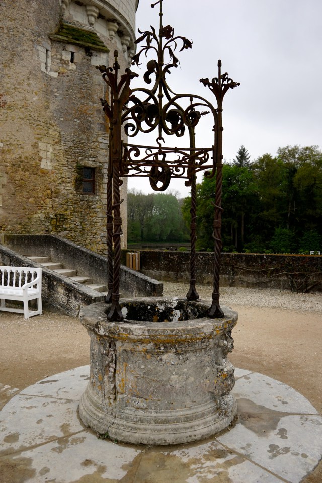 day trip to the loire valley from paris chenonceau day trip to the loire valley from paris chenonceau