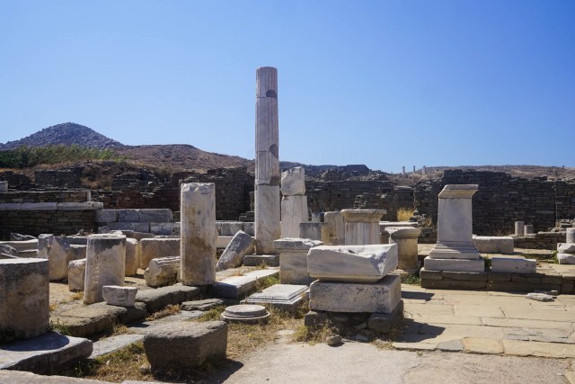 mykonos is overrated island of delos