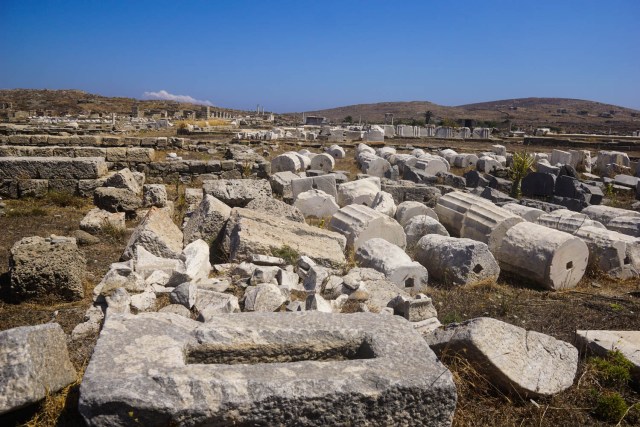 mykonos is overrated island of delos