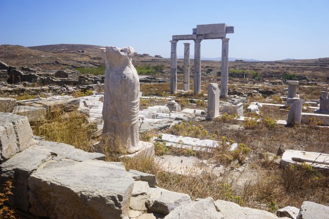 mykonos is overrated island of delos